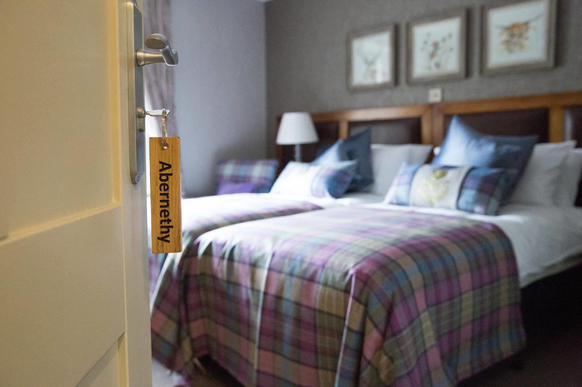 Muckrach Country House Hotel Dulnain Bridge エクステリア 写真